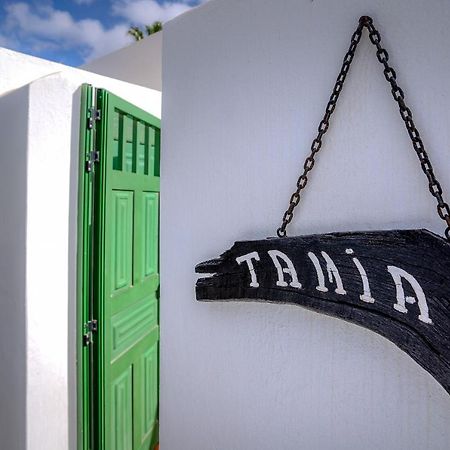 Vv Tamia By Hh Villa Playa Blanca  Exteriör bild