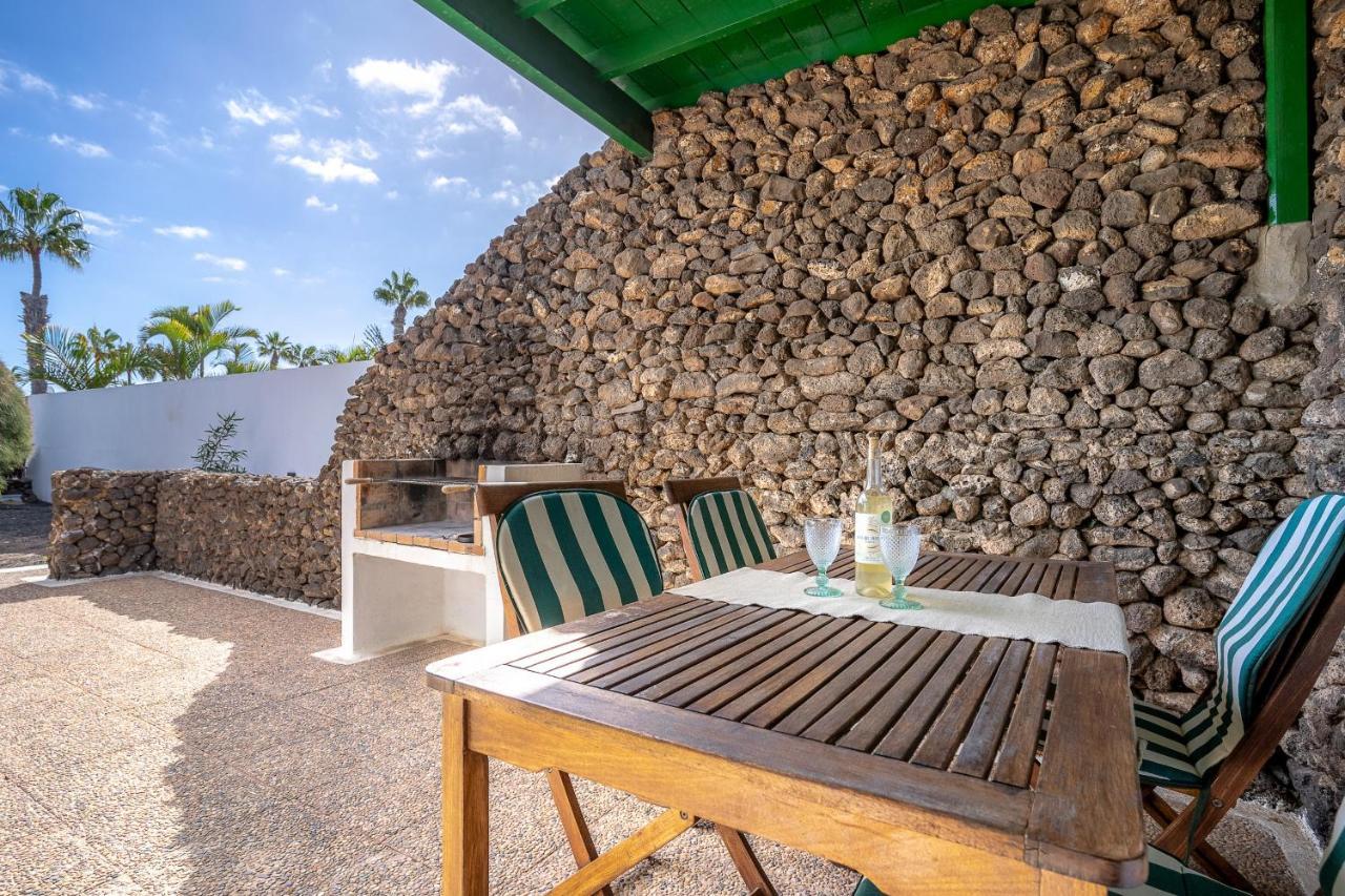 Vv Tamia By Hh Villa Playa Blanca  Exteriör bild